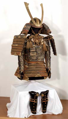 Samurai Armor can be seen at the stadium. The QR code leads to the