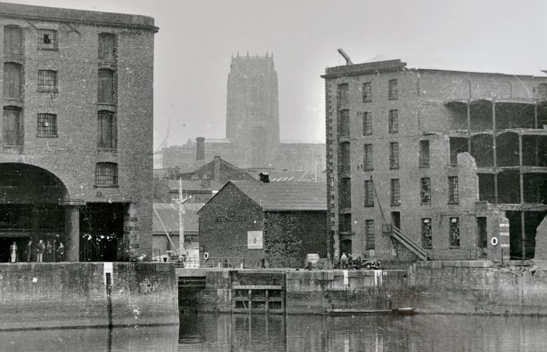 Photograph of Albert Dock looking east card