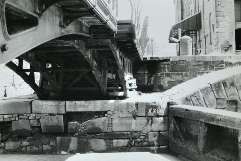 Photograph of Hartley swing-bridge and dock gates card