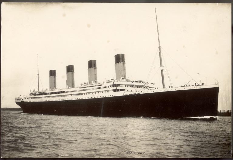 Photograph of Titanic, White Star Line card