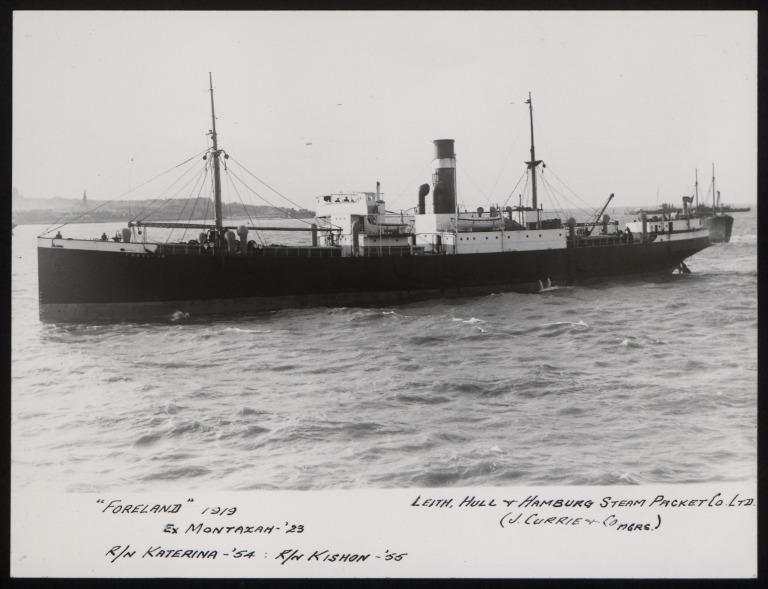Photograph of Foreland (ex Montazah), J Currie and Company card