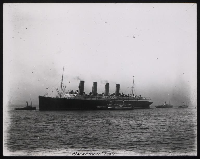 Photograph of Mauretania, Cunard Line card