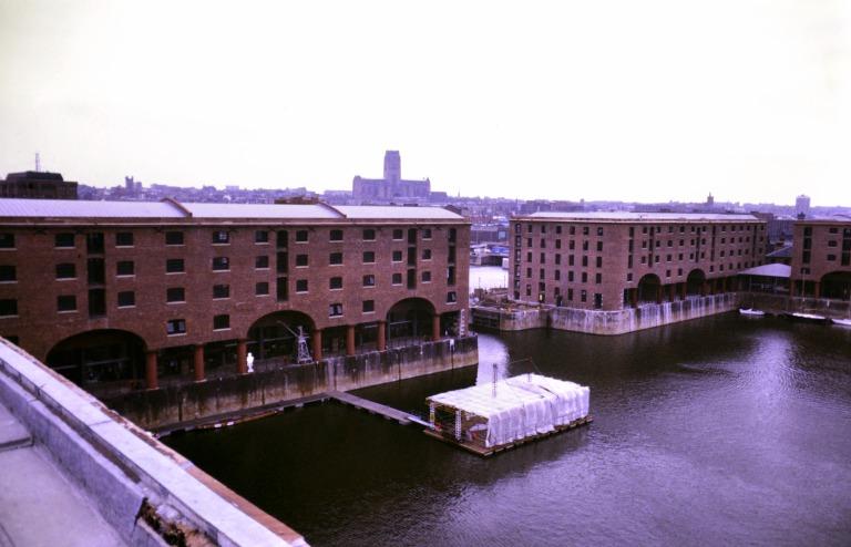 Photograph of Albert Dock Blocks A and E card