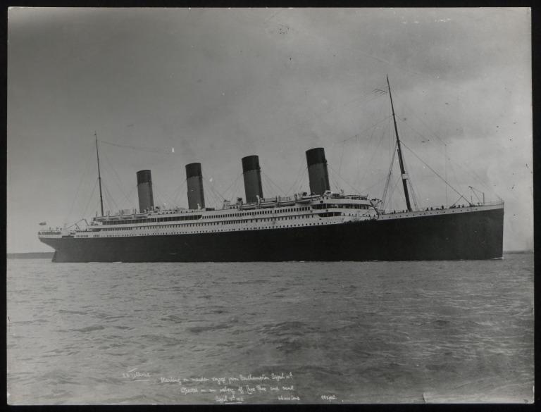 Photograph of Titanic, White Star Line card