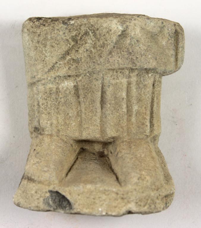 Fragment from a votive statuette card