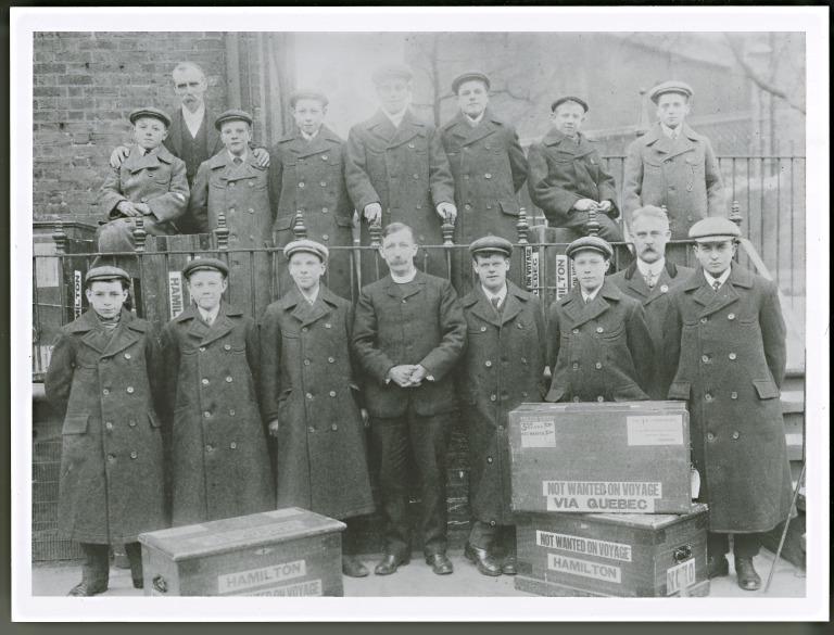 Photograph of children prior to emigration. card