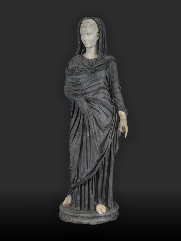 Statue of 'Faustina the Elder' card
