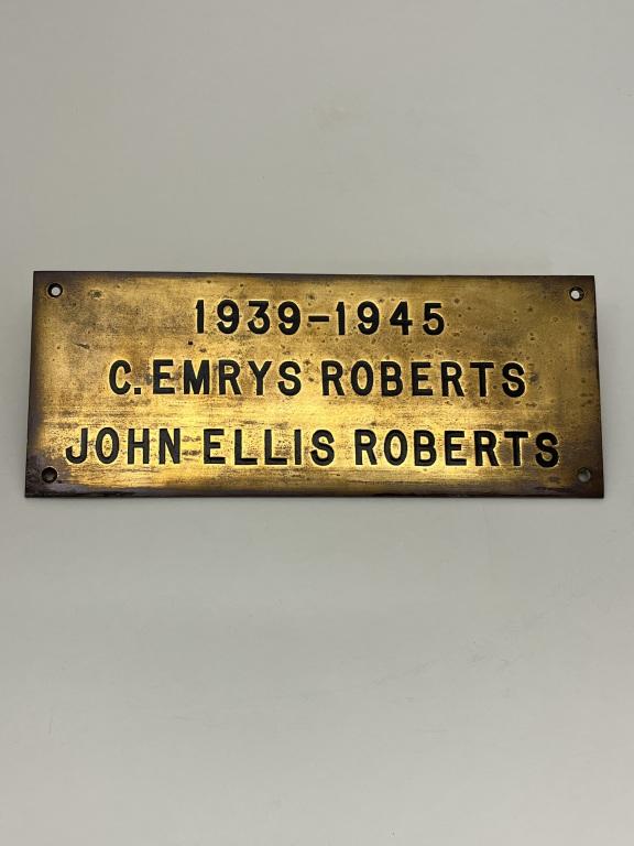 Commemorative plaque card