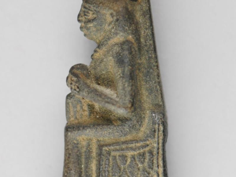 Isis and Horus Amulet | National Museums Liverpool