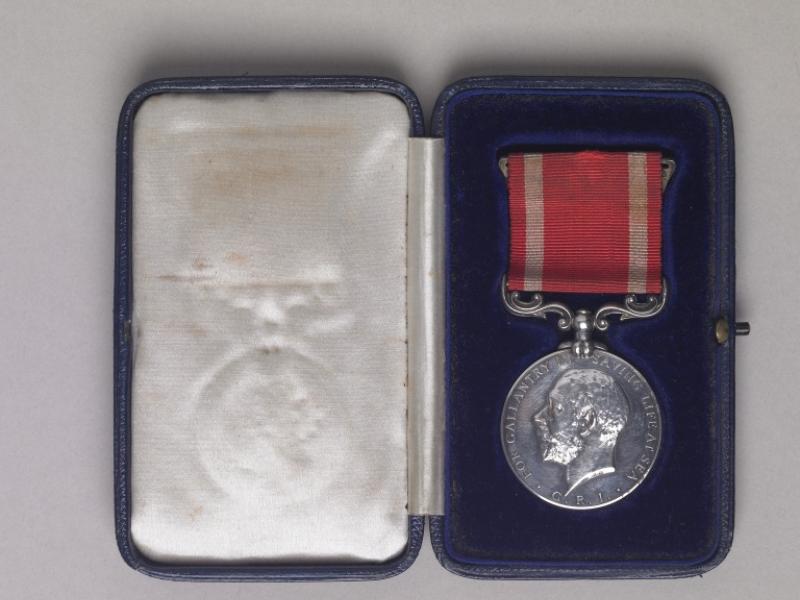 Silver Board of Trade Medal for Saving Life at Sea | National Museums ...